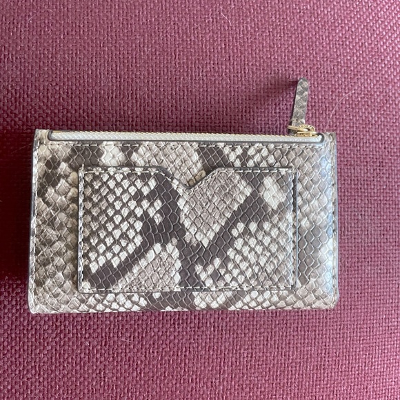 Michael Kors Snake Skin Wallet - Picture 2 of 5